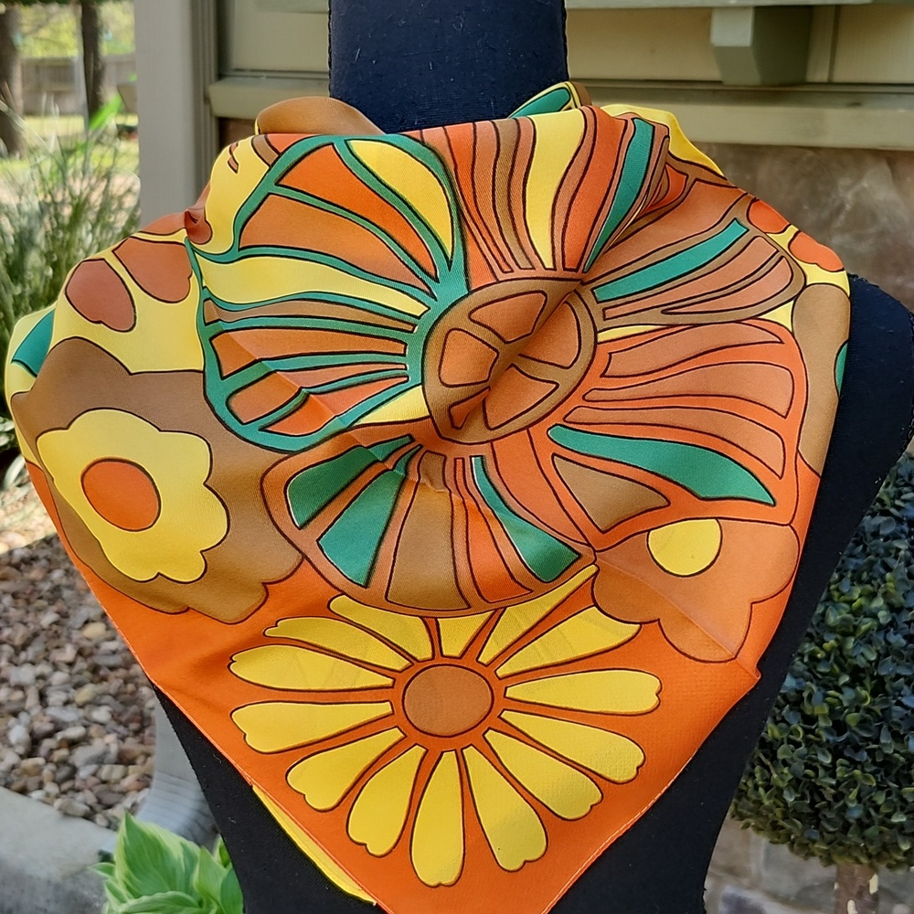 VTG "FLOWER POWER" SCARF - Picture 4 of 5